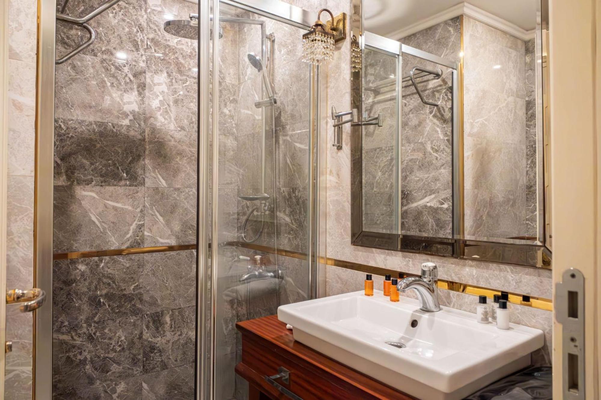 Myy Boutique Hotel Istanbul Eksteriør billede